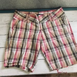 SPACEGIRLZ PLAID SHORTS‎